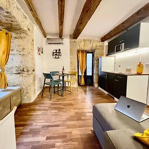 https://corrieri-little-apartment.palermohotels.org