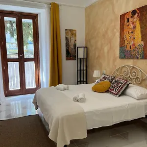 gl-golden-city.taorminaitalyhotels.com/